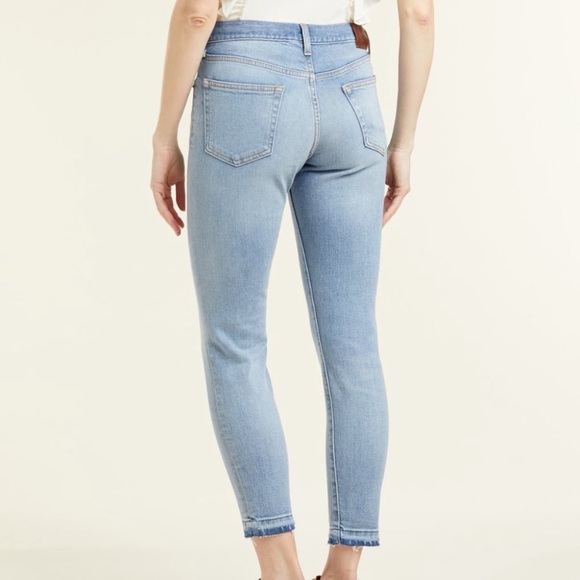 FRYE LIGHT WASH SIENNA CROPPED SKINNY JEANS SIZE 25 - Picture 3 of 9